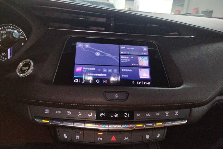 Used Cadillac XT4 2022 28T Two-Wheel Drive Prestige Version
