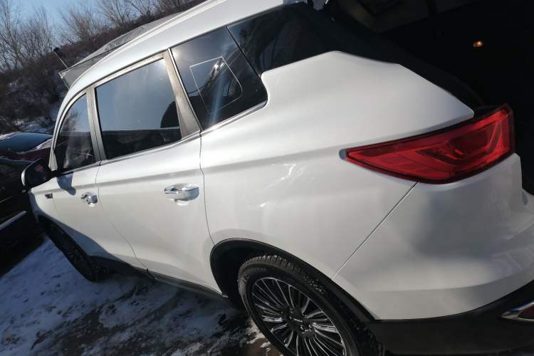 Used Sinotruk VGV U70 2020 1.5T Automatic Smart Enjoyment Elite Version 7 Seats