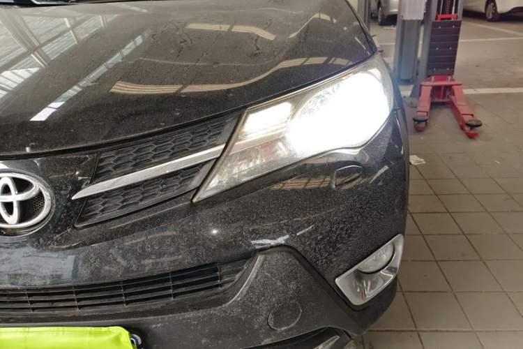 Used Toyota RAV4 2013 2.5L Automatic 4x4 Prestige Edition