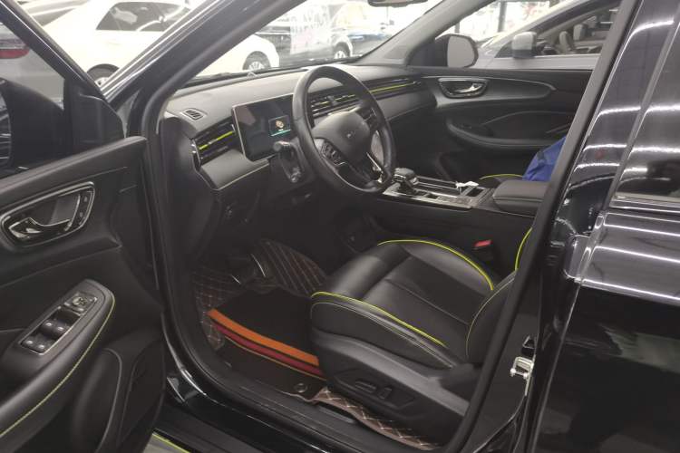 Used Roewe RX5 2021 PLUS 330TGI Automatic National Style Smart Luxury Edition
