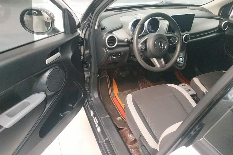 Used ORA Black Cat 2021 301 km Basic Version