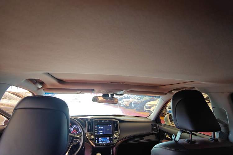 Used Toyota Crown 2018 2.0T Sport Edition
