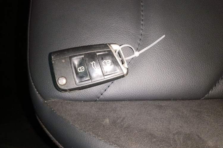 Used Volkswagen Tiguan L 2017 330TSI Automatic Two-Wheel Drive Luxury Edition
