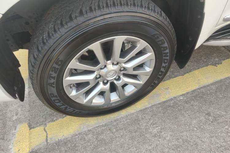 Used Toyota Prado 2018 3.5L Automatic TX-L NAVI with Rear-Mounted Spare Tire
