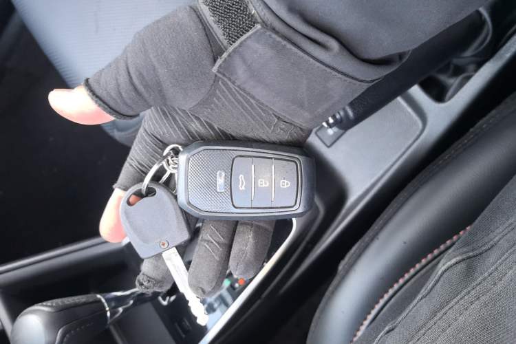 Used Toyota YARiS L Zhi Xian 2020 X-Trail X 1.5L CVT Prestige Edition