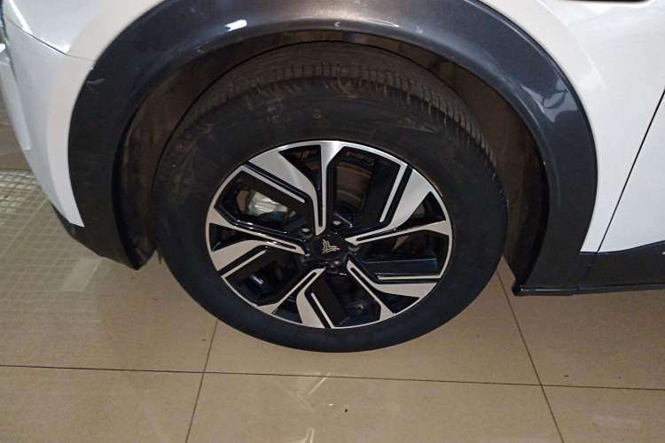 Used NETA U 2023 NETA U-Ⅱ Challenge Edition 400 U Show – Lithium Iron Phosphate
