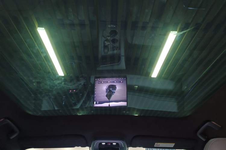 Used Zeekr 001 2025 WE Edition 95 kWh All-Wheel Drive
