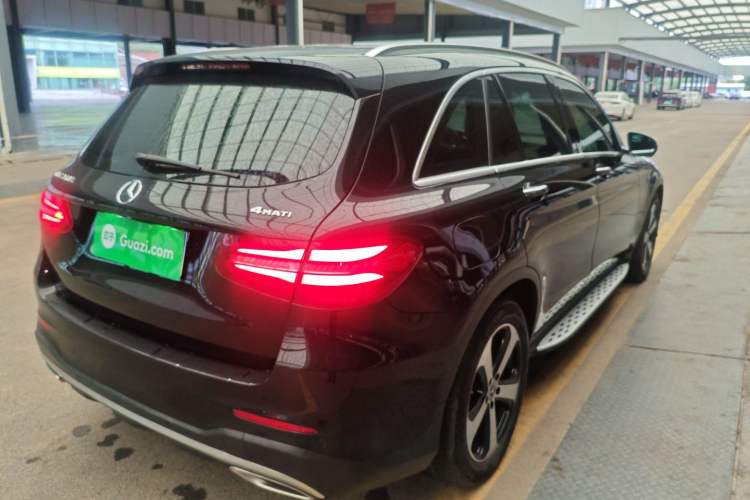 Used Mercedes-Benz GLC 2019 Facelift GLC 260 L 4MATIC Luxury Model
