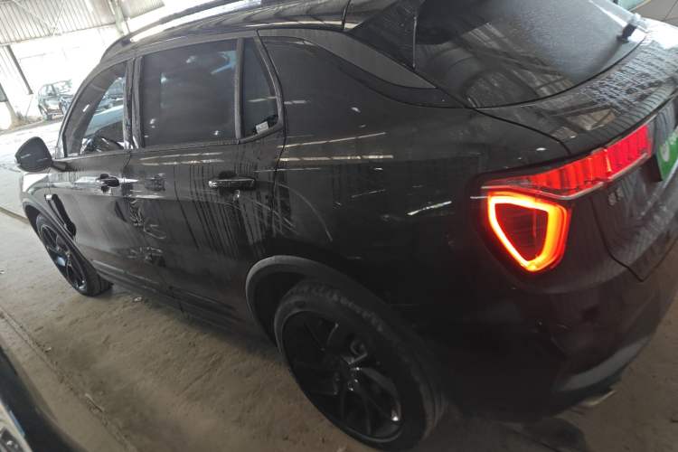 Used Lynk & Co 01 2021 2.0TD Four-Wheel Drive Dark Night Edition
