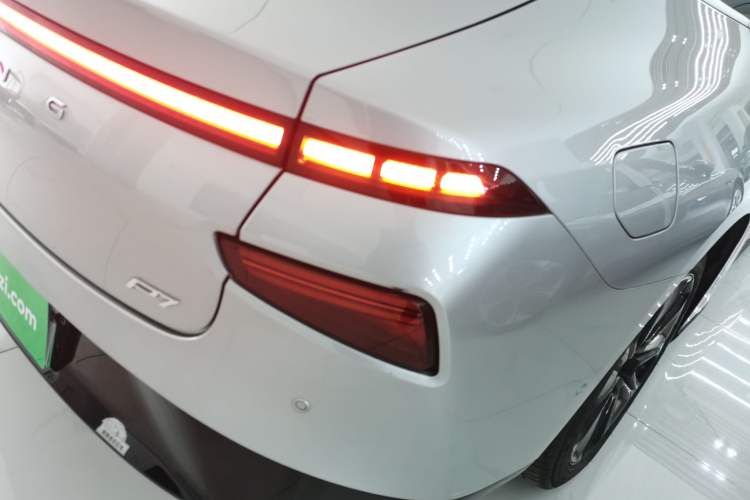 Used XPeng P7 2020 670E