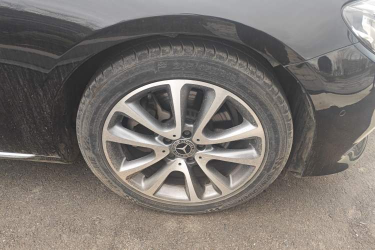 Used Mercedes-Benz E-Class 2018 Facelift E 200 L 4MATIC
