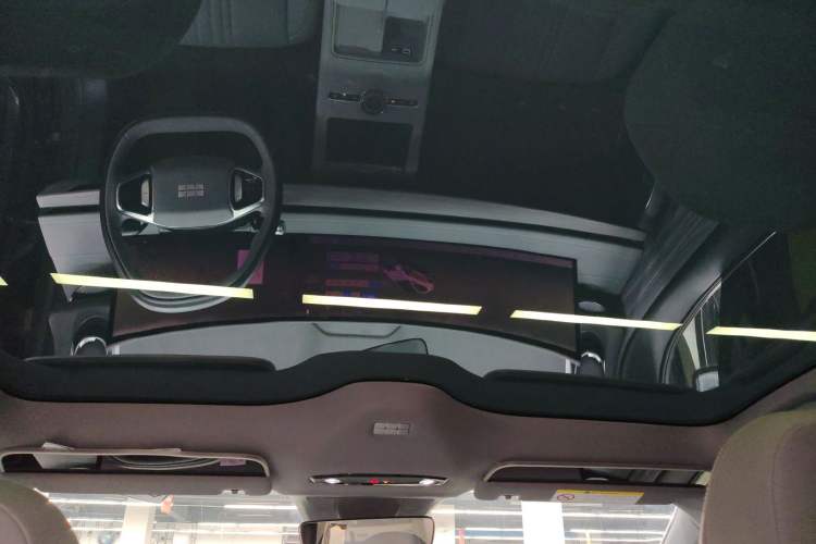 Used  E8 2024 550 km Range Rear-Drive Dragon Edition