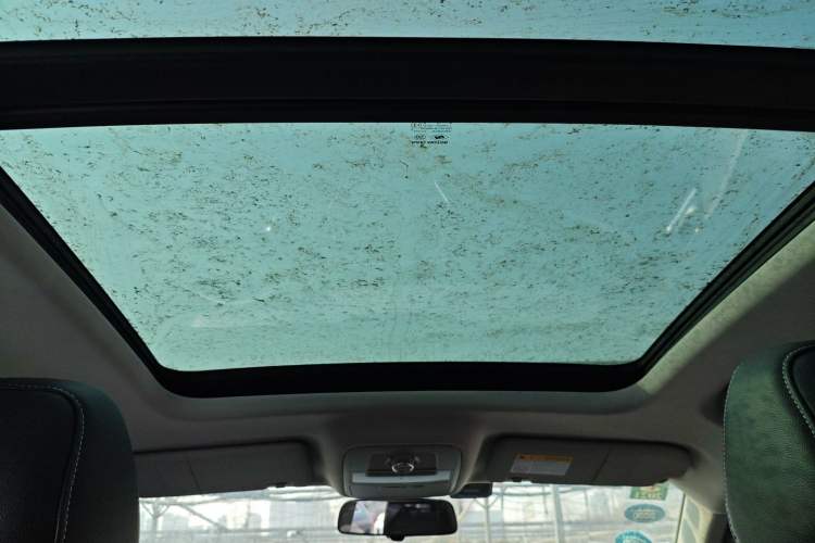 Used Roewe RX5 2019 20T Two-Wheel Drive Automatic 4G Connected Platinum Edition
