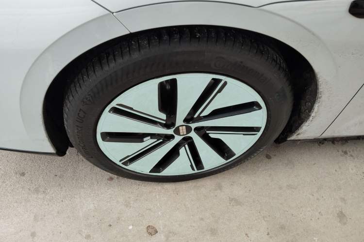 Used  E8 2024 665 km Range Rear-Drive Starship Long-Range Version
