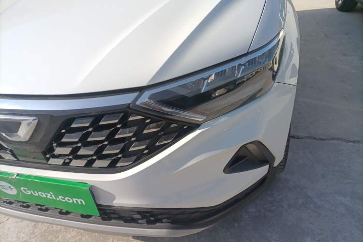 Used Jetta VS5 2022 280TSI Automatic Enjoyment Pro Trim
