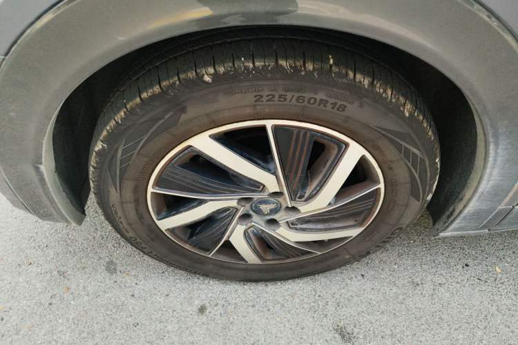 Used NETA U 2023 NETA U-Ⅱ Challenge Edition 400 U Show – Lithium Iron Phosphate
