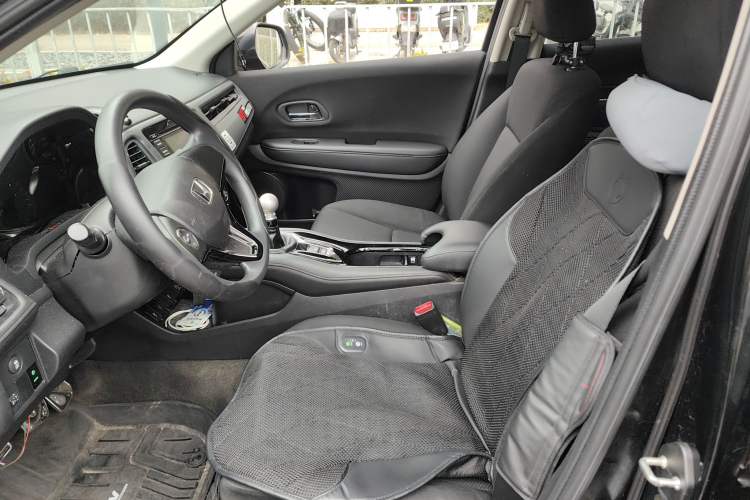 Used Honda Vezel 2017 1.5L manual two-wheel drive Comfort trim level