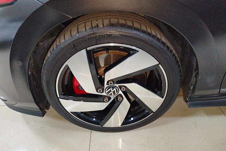 Used Volkswagen Golf GTI 2021 Facelift 380TSI DSG GTI
