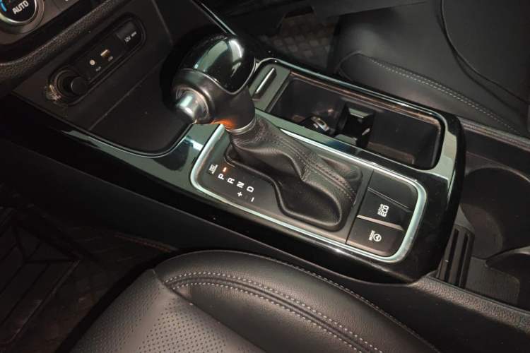 Used Kia K4 2017 1.6T Automatic T-DLX Turbo