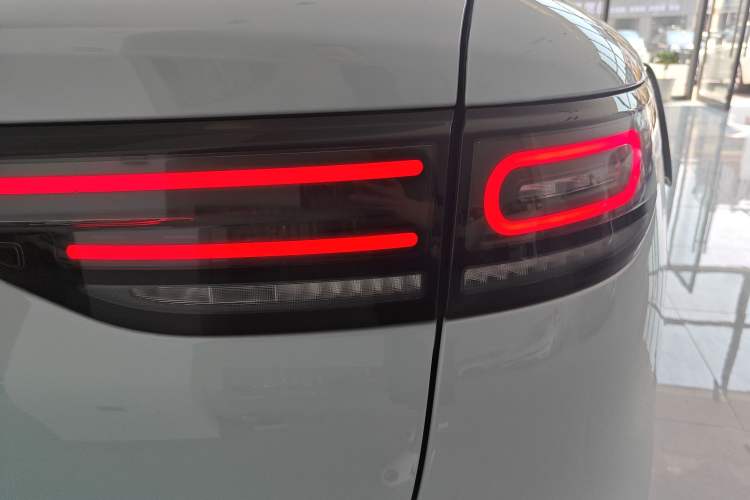 Used Leapmotor C11 2023 Range-Extended 300 Comfort Edition
