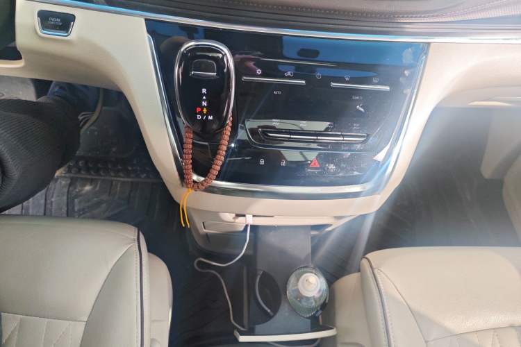 Used Buick GL8 2021 Land Cruiser Executive 652T Premium Model
