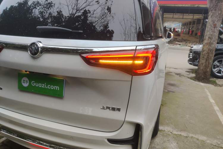 Used Buick GL8 2021 ES Land Cruiser 653T Luxury Edition
