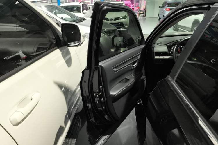 Used Honda CR-V 2023 240TURBO Two-Wheel-Drive Luxury Version 5 Seats
