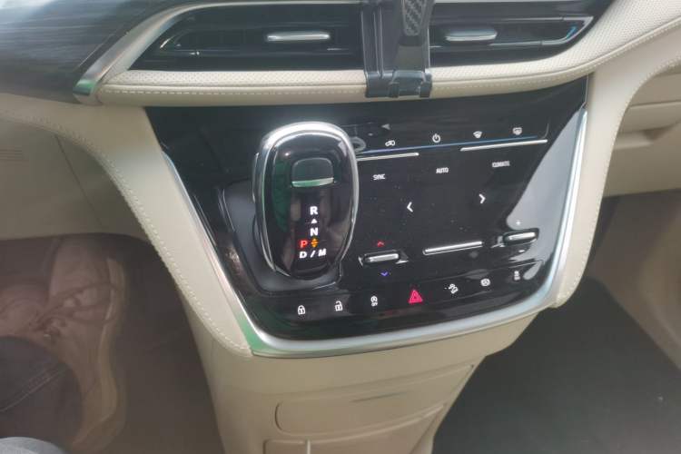 Used Buick GL8 2023 ES Lu Zun Deluxe Model
