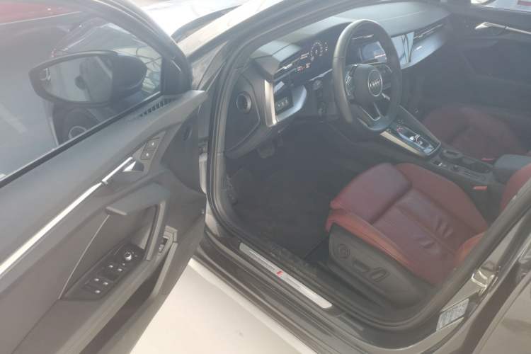 Used Audi A3 2021 Sportback 35 TFSI Fashionable Sports Model
