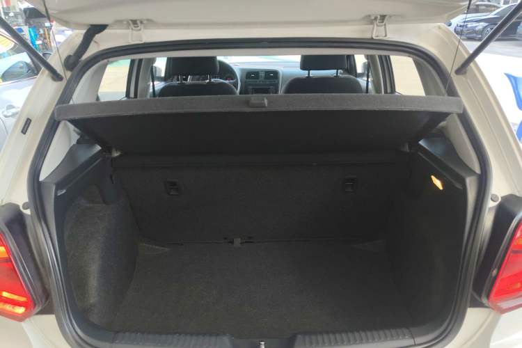 Used Volkswagen Polo 2016 1.4L Automatic Trendy Model
