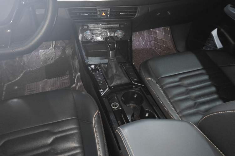 Used Volkswagen Passat 2019 330TSI Elite Edition China VI