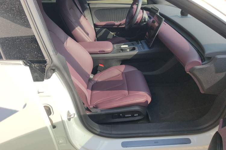 Used Nio ET5T 2024 75kWh Touring