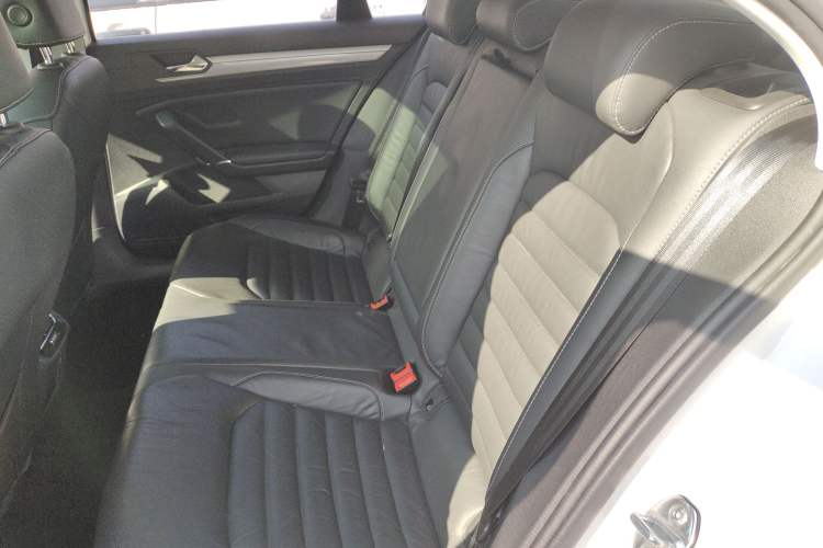 Used Volkswagen Lamando 2018 280TSI DSG Comfort Edition
