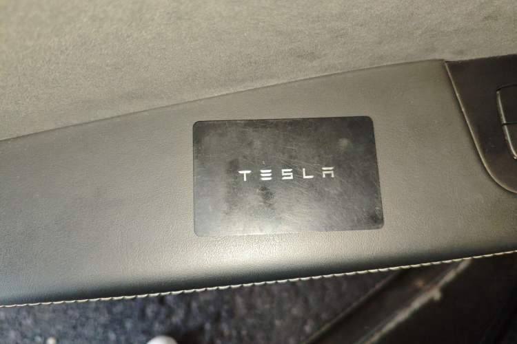 Used Tesla Model Y 2021 Standard Range Rear-Wheel Drive Version