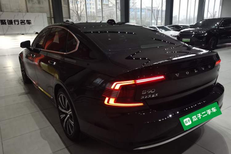 Used Volvo S90 2022 B5 Zhiyi Luxury Edition
