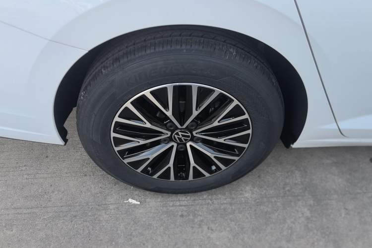 Used Volkswagen Sagitar 2025 Facelift 200TSI DSG Flyover Edition