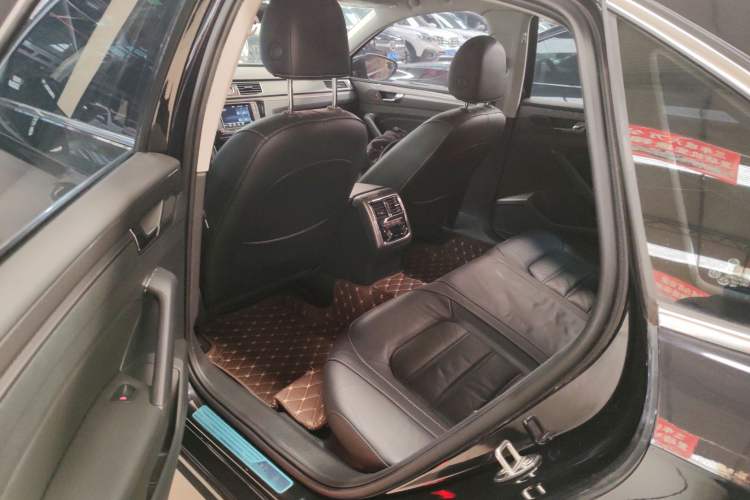 Used Volkswagen Passat 2016 330TSI DSG Luxury Edition
