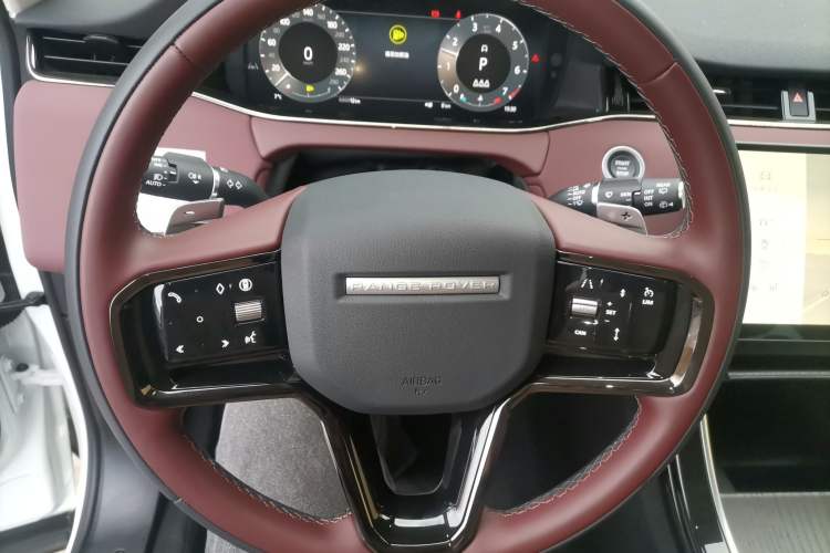 Used Land Rover Range Rover Evoque 2024 Aurora L 249 PS Prestige Light-Chasing Edition