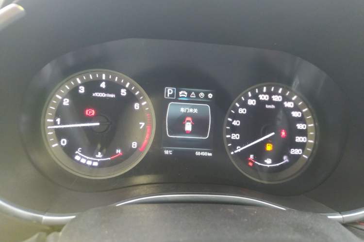 Used Changan CS55 2018 1.5T Automatic Colorful Edition China V Standard
