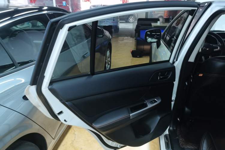 Used Subaru XV 2016 2.0i Ambition Edition
