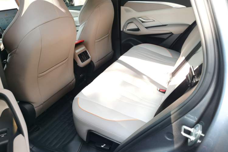 Used BYD Song Pro New Energy 2023 Champion Edition DM-i 110KM Beyond Model
