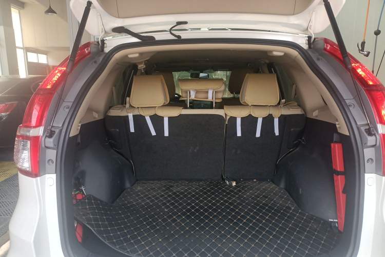 Used Honda CR-V 2016 2.0L two-wheel drive Urban Edition