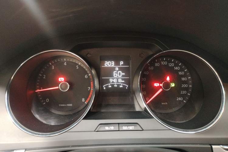 Used Volkswagen Bora 2015 Value Edition 1.6L Automatic Fashion Version
