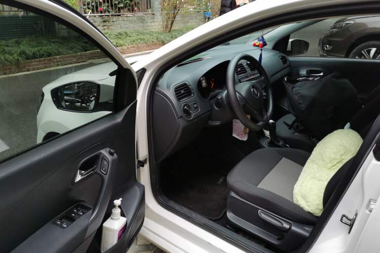 Used Volkswagen Polo 2016 1.4L Automatic Trendy Model