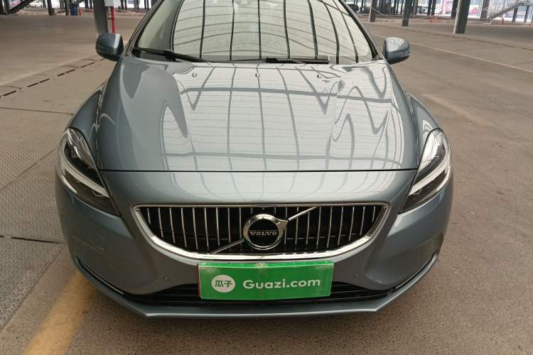 Used Volvo V40 2018 T4 Zhiya Edition