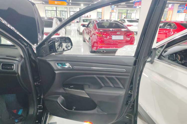 Used GAC Trumpchi GS8 2020 390T Four-Wheel Drive Luxury Smart Connect Edition (7 Seats)
