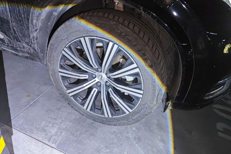 Used Volvo XC90 2024 B6 Zhiyi Luxury 7-Seater