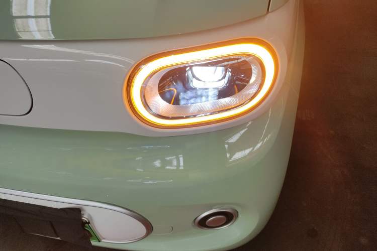 Used Wuling Hongguang MINIEV 2024 3rd Generation 215km Youth Edition
