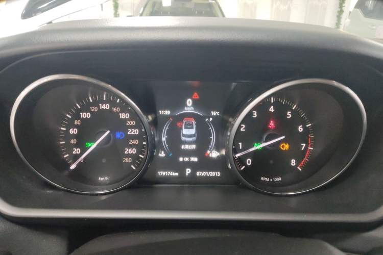 Used Land Rover Range Rover Sport 2016 3.0 SC V6 SE
