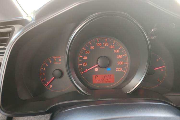 Used Honda Fit 2014 1.5L LX CVT Comfort Model